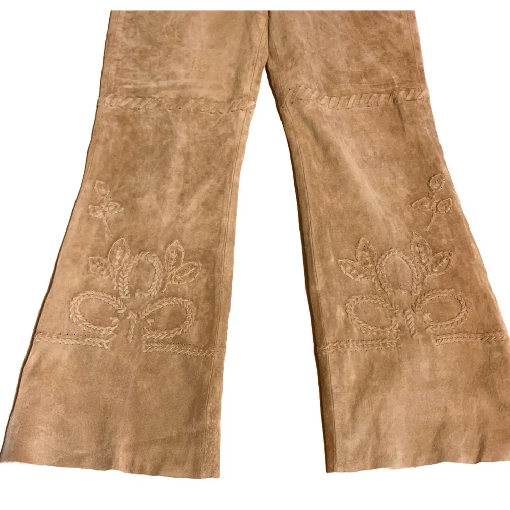 MARGARET GODFREY TAN SUEDE WHIP STITCH W/FLORAL DESIGN FLARE LEG PANTS (10) - Picture 10 of 14